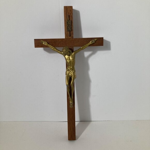 VIntage Wooden Brass Catholic Crucifix Jesus INRI  Wall Hanging Christian Decor - Picture 1 of 9